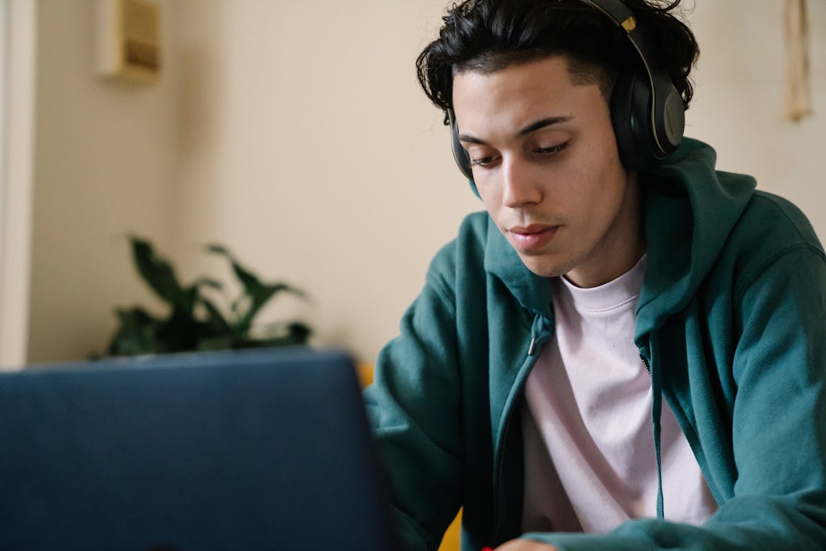 Remote AI Engineer Jobs in 2026: Your Complete Guide to Landing a Six-Figure Role From Home